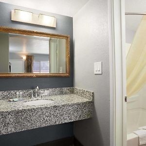 Deluxe Queen Room Two Queen Beds Disability Access Non-Smoking